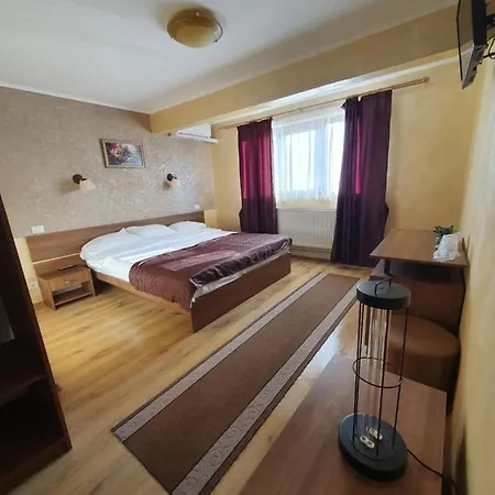 Motel Efm Brezoi